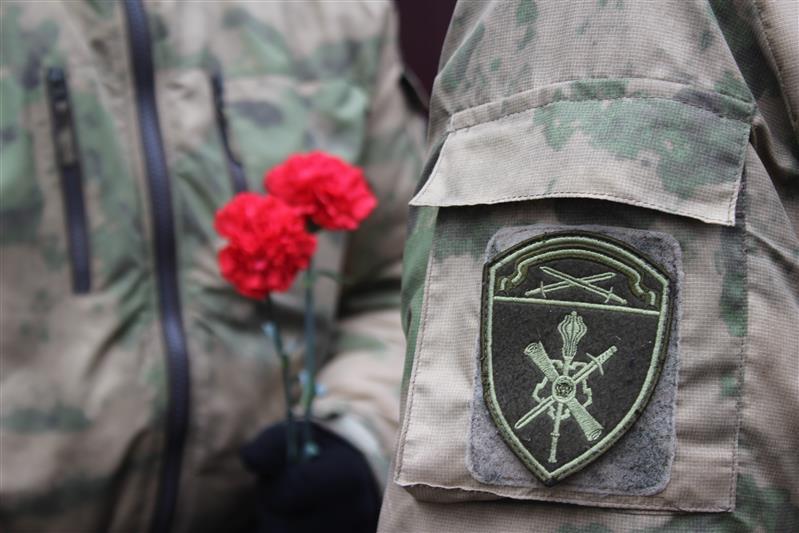 В Пскове почтили память павших воинов правопорядка