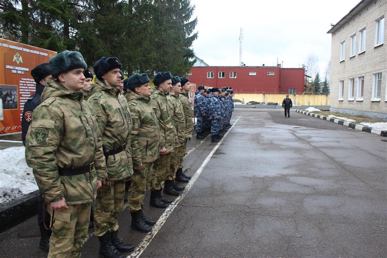 В Пскове почтили память павших воинов правопорядка