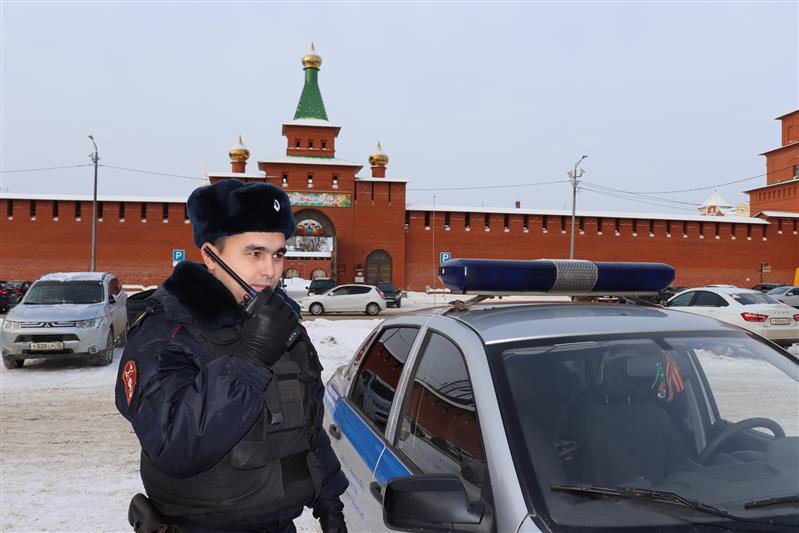 Росгвардейцы Марий Эл в столице республики задержали подозреваемых в грабеже