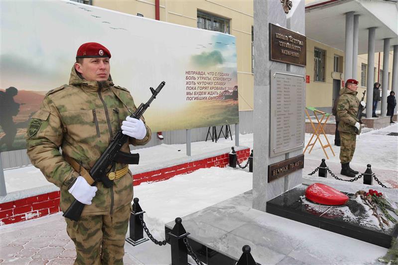 В нижнетагильском отряде спецназа «Урал» почтили память погибших военнослужащих