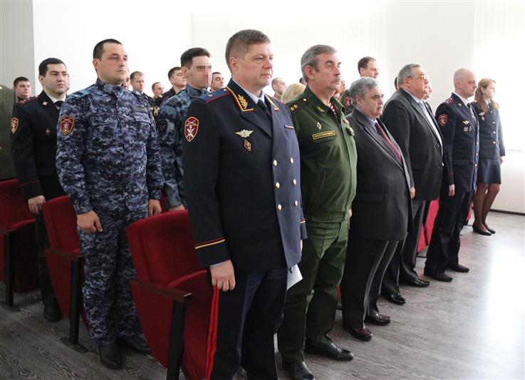 Военнослужащие и сотрудники Южного округа Росгвардии отметили профессиональный праздник (фото)