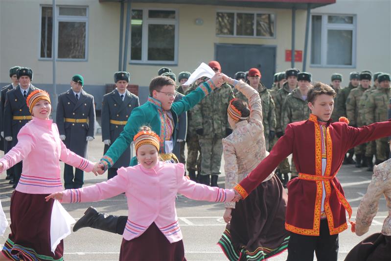 Росгвардейцы Приволжья отметили профессиональный праздник (фото)