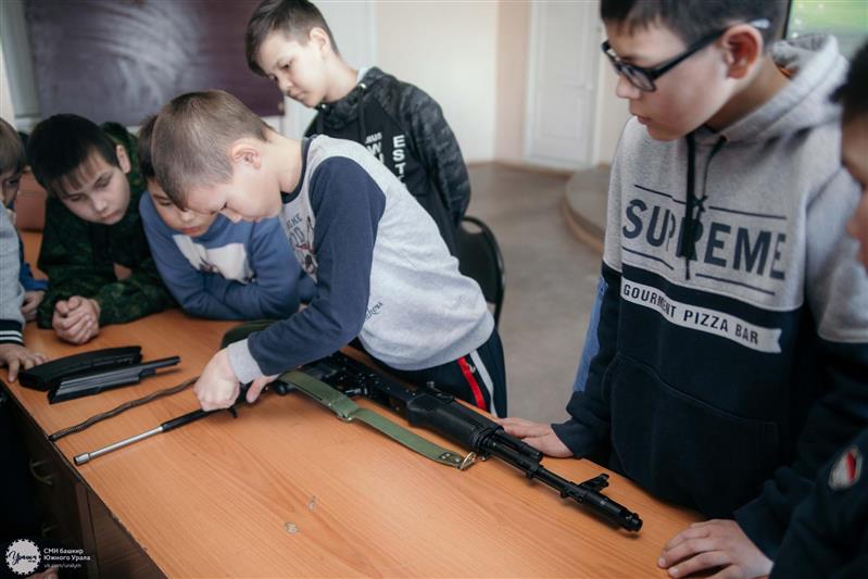 В СОБР Управления Росгвардии по Челябинской области состоялся второй этап детского этноконкурса «Уральский батыр»