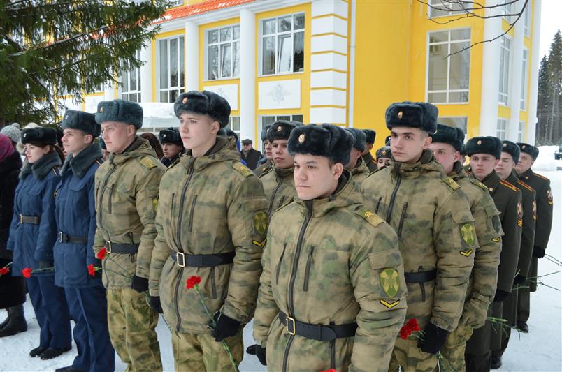 В Перми почтили память погибших бойцов СОБР 