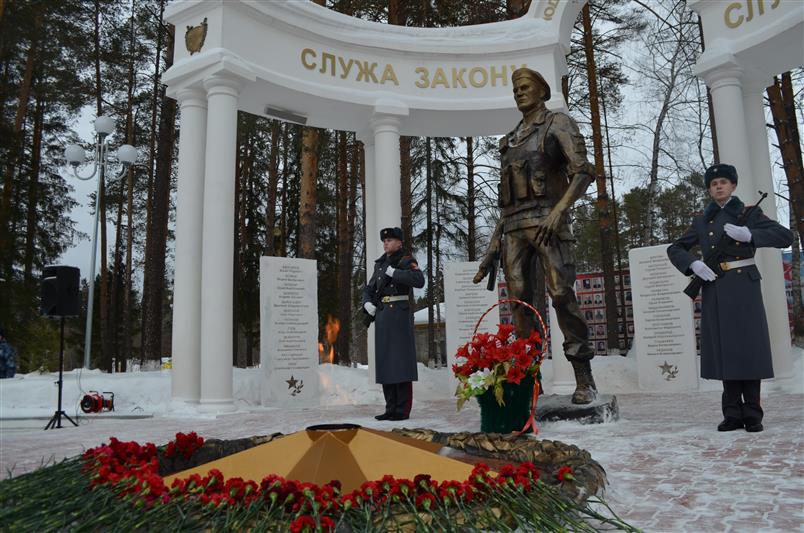 В Перми почтили память погибших бойцов СОБР 