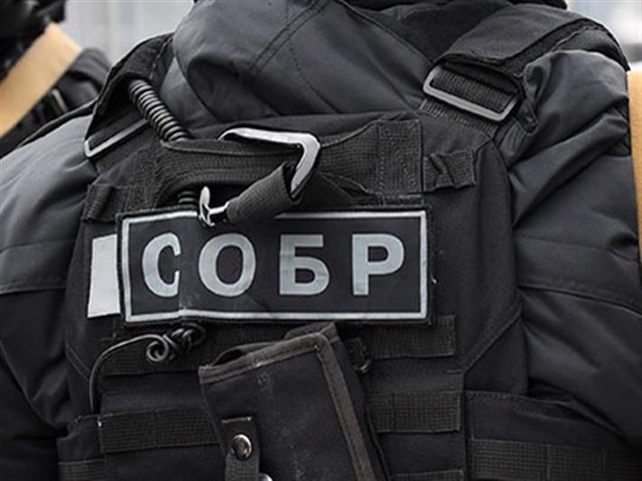 Сотрудники иркутского СОБР и полиции задержали мужчину, устроившего стрельбу на территории садоводческого товарищества