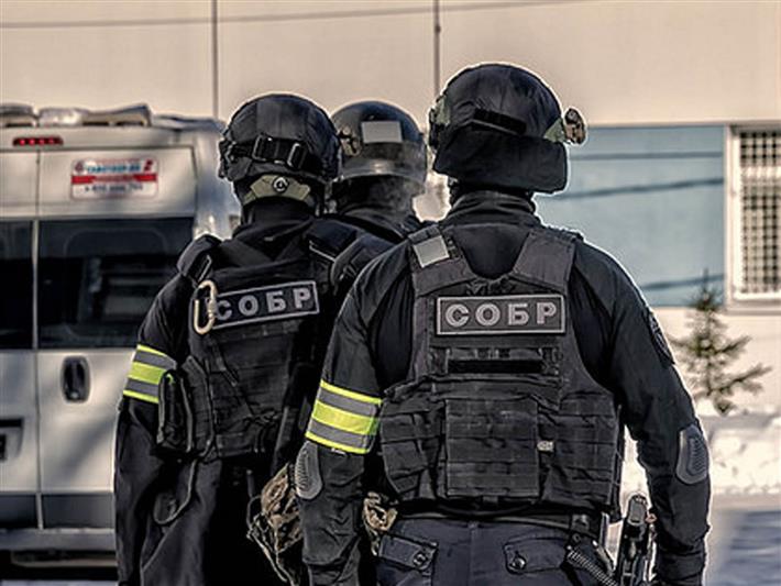 В Иркутске при содействии СОБР задержаны подозреваемые в похищении человека (видео)