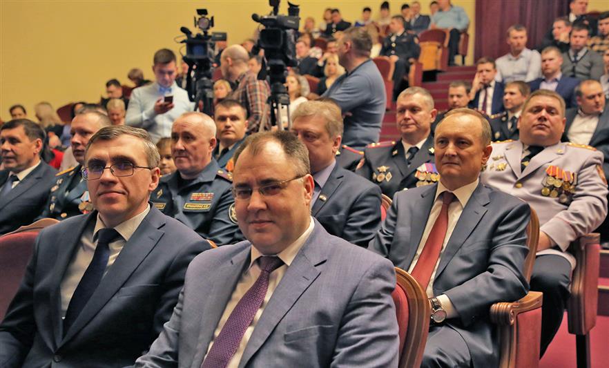 Росгвардейцы Приволжья отметили профессиональный праздник (фото)