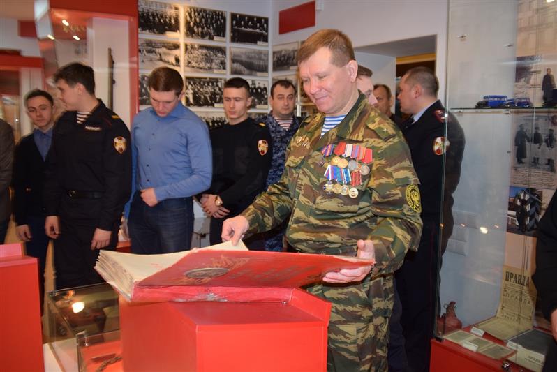 Сохраняя традиции, идти в ногу со временем – ветераны Росгвардии Башкирии подвели итоги работы 