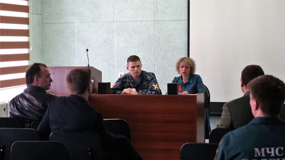В преддверии профессионального праздника красноярские росгвардейцы провели донорскую акцию