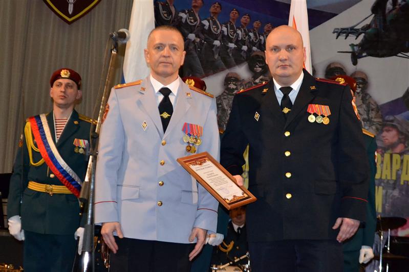 Росгвардейцы Приволжья отметили профессиональный праздник (фото)