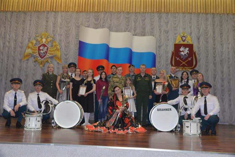 В Уральском округе Росгвардии состоялся гала-концерт смотра-конкурса самодеятельного художественного творчества «Солдаты антитеррора»