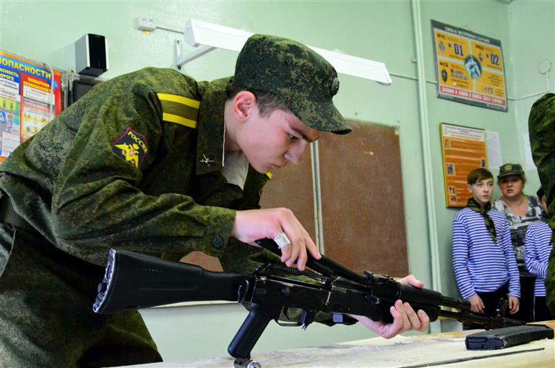 Тамбовские росгвардейцы провели общегородскую «Зарницу»