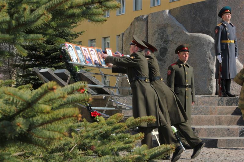 В Софринской бригаде оперативного назначения Центрального округа Росгвардии прошел день памяти военнослужащих, погибших при исполнении воинского долга 