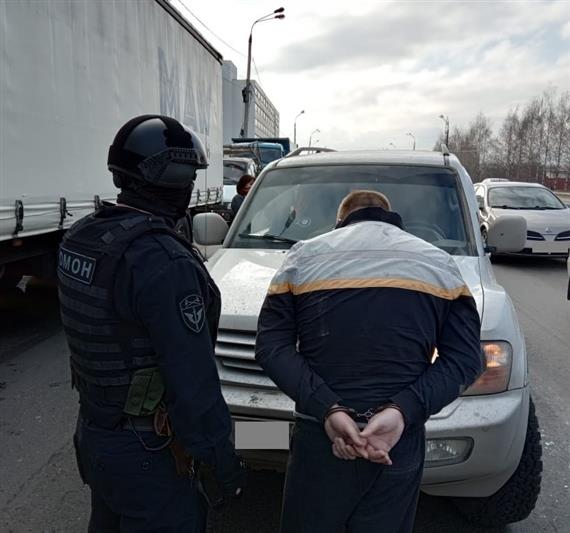 В Нижнем Новгороде при содействии ОМОН задержаны подозреваемые в изготовлении наркотиков
