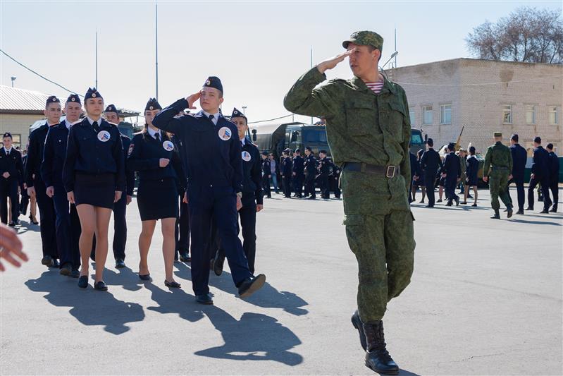 Калачевская бригада Росгвардии провела большой военно-патриотический конкурс для детей