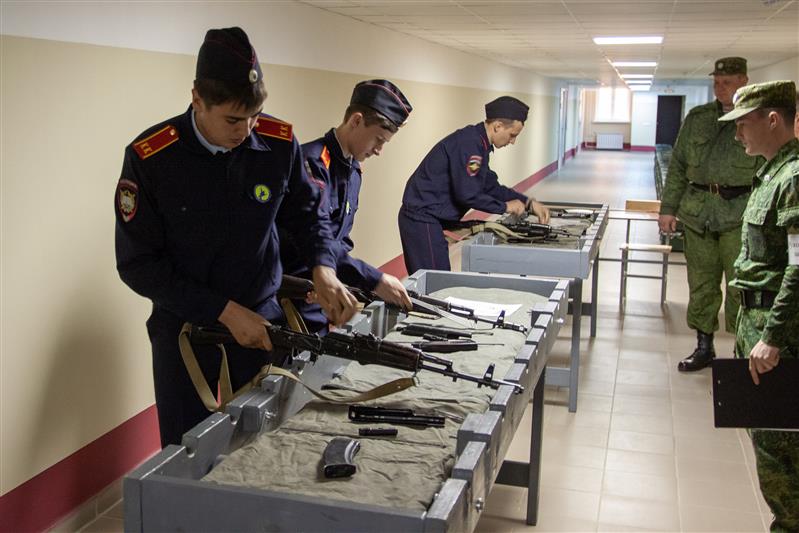 Калачевская бригада Росгвардии провела большой военно-патриотический конкурс для детей