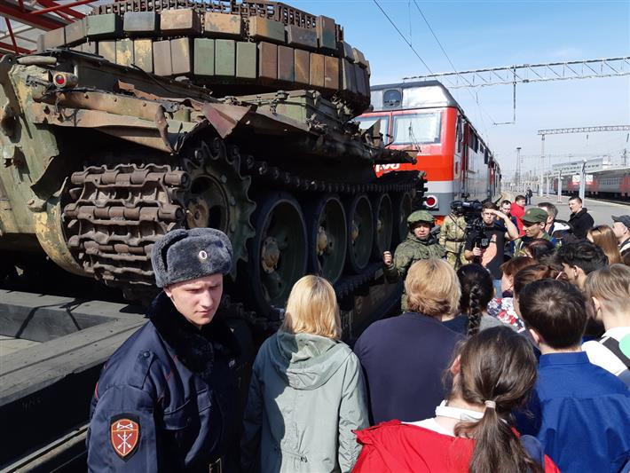 Росгвардейцы обеспечили правопорядок во время выставки «Сирийский перелом» в Казани