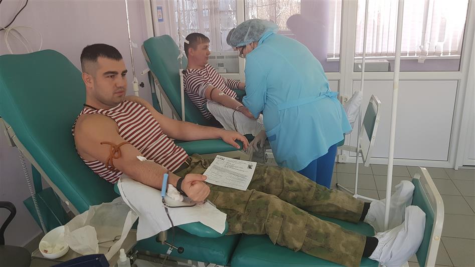 В преддверии Дня донора ивановские  росгвардейцы сдали более 10 литров крови