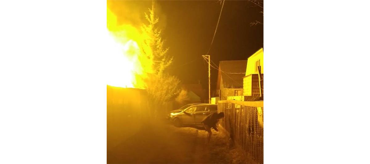 В Башкирии сотрудники ОМОН оказали помощь пострадавшим при пожаре (видео)