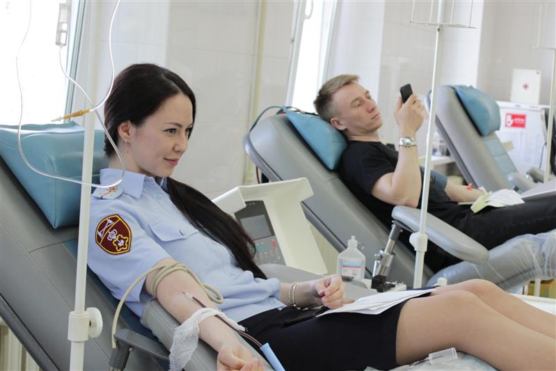 Чувашские росгвардейцы приняли участие в донорской акции