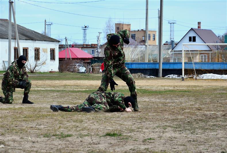 Тамбовские росгвардейцы провели общегородскую «Зарницу»