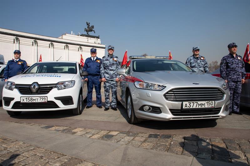 В Москве стартовал Всероссийский автопробег «Вахта памяти. Сыны Великой Победы» (фото, видео)