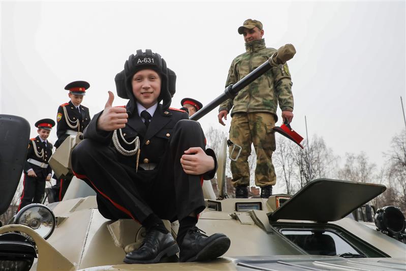 Росгвардия провела первый кадетский слет (видео)
