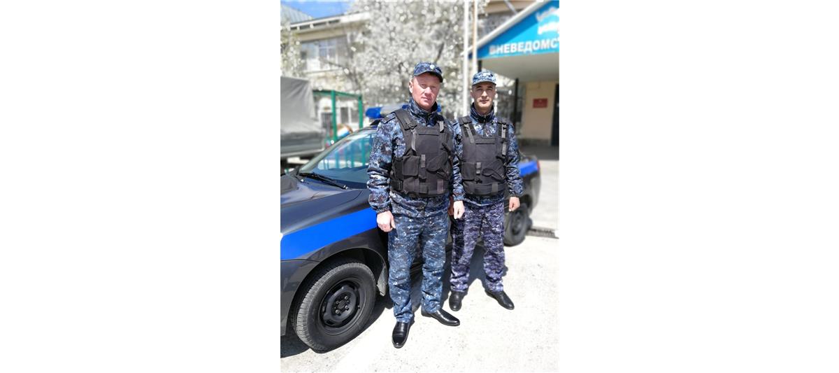 Росгвардейцы Карачаево-Черкесии по горячим следам задержали вымогателей на автозаправочной станции
