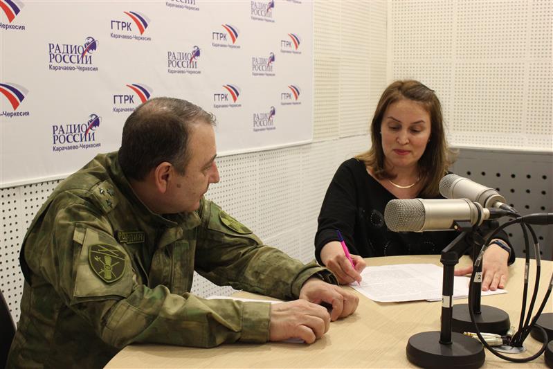 Руководитель карачаево-черкесского центра лицензионно-разрешительной работы ответил на вопросы жителей республики в радиоэфире