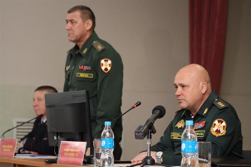 Генерал-полковник Сергей Захаркин проверил воинские части и подразделения хабаровского гарнизона Росгвардии