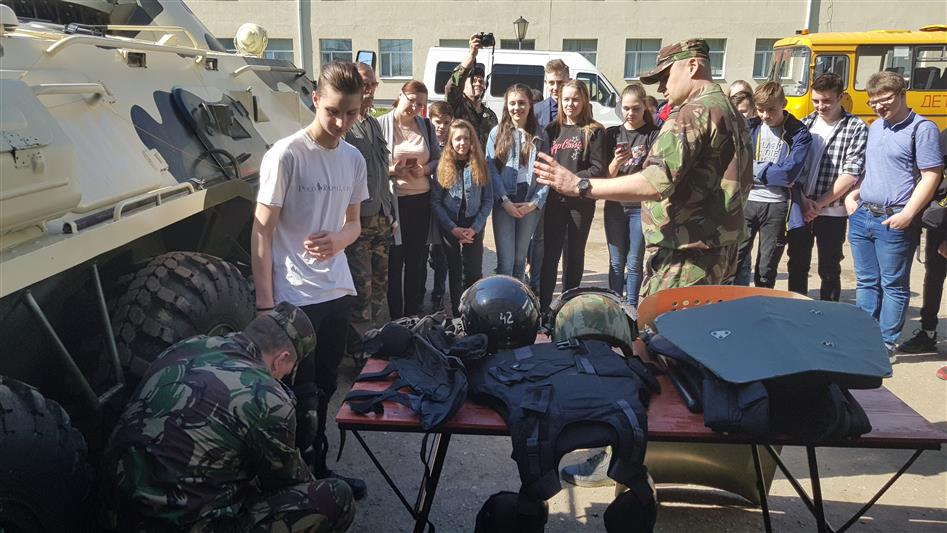 В ивановском ОМОН состоялась акция «Неделя в профессии»