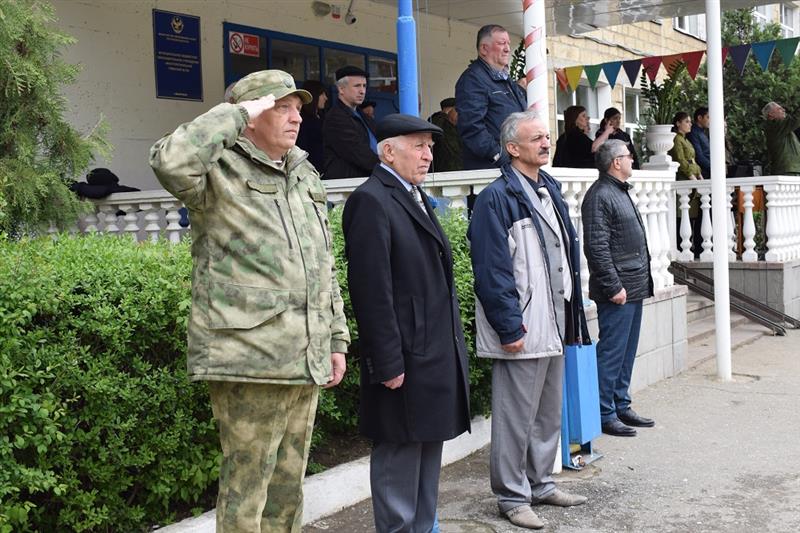 Росгвардейцы Дагестана стали почетными гостями на «Параде юных патриотов» (фото)