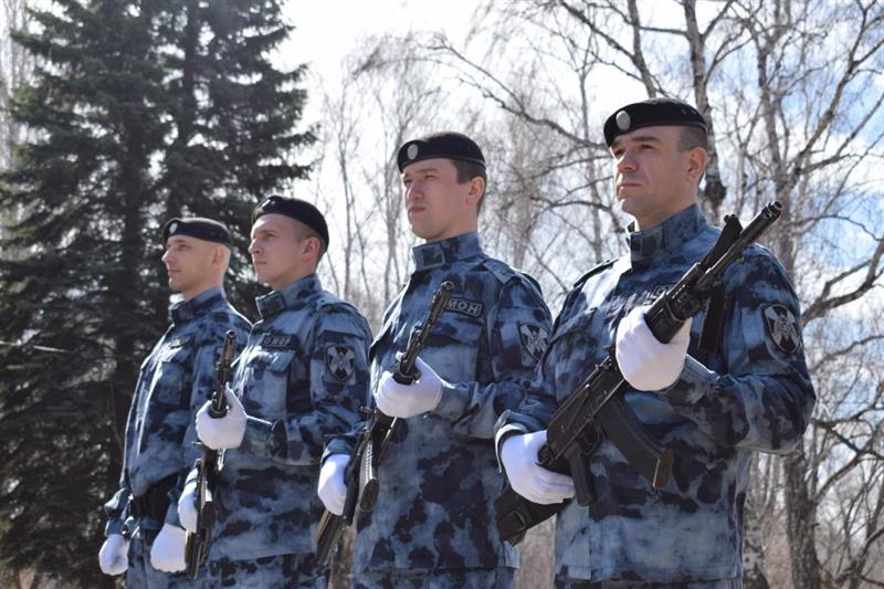 Города Южного Урала встретили участников автопробега Росгвардии «Вахта Памяти. Сыны Великой Победы» 