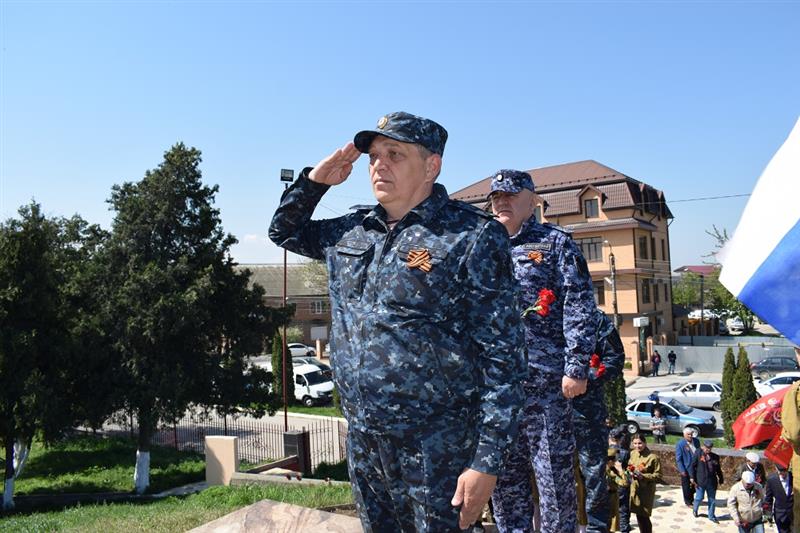 К акции Росгвардии «Вахта памяти. Сыны Великой Победы» присоединился Дагестан (фото)