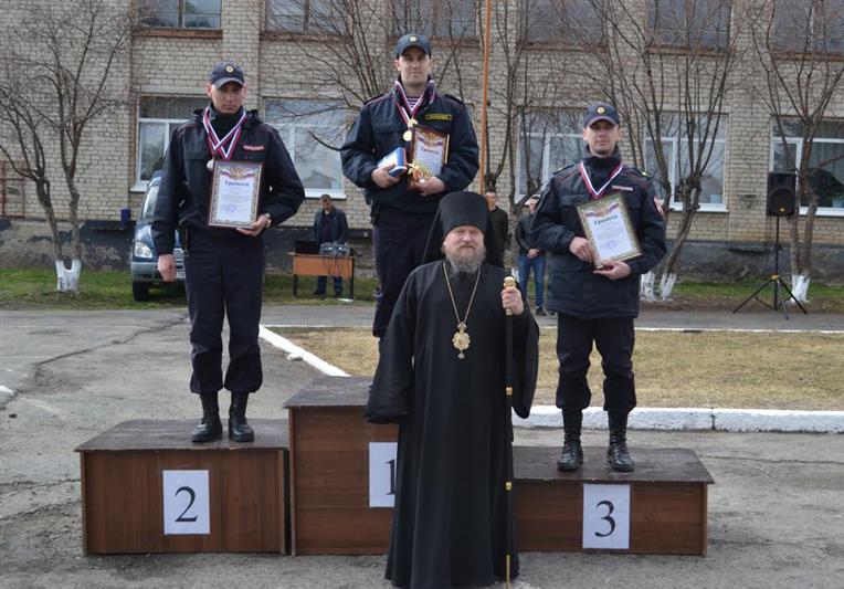 В Тюменской области состоялся региональный конкурс групп задержания вневедомственной охраны