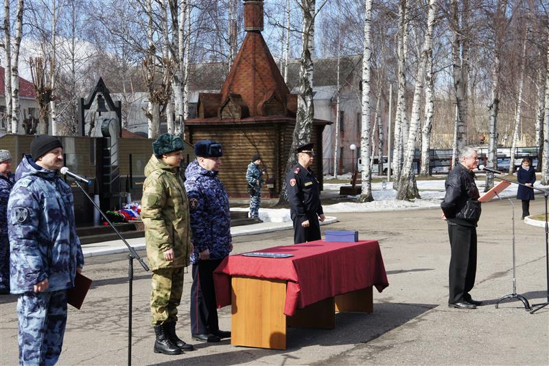 В ярославском СОБР отметили годовщину образования отряда