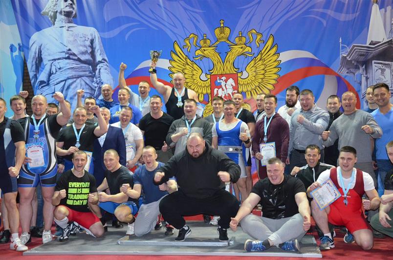 Команда Росгвардии вошла в тройку лидеров чемпионата архангельского регионального отделения ВФСО «Динамо» по пауэрлифтингу