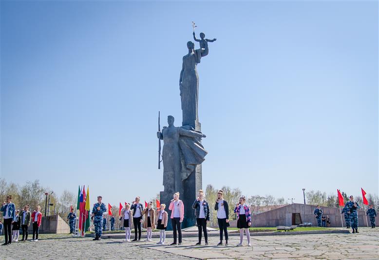 Пенза приняла эстафету всероссийской акции Росгвардии «Вахта памяти. Сыны Великой Победы»