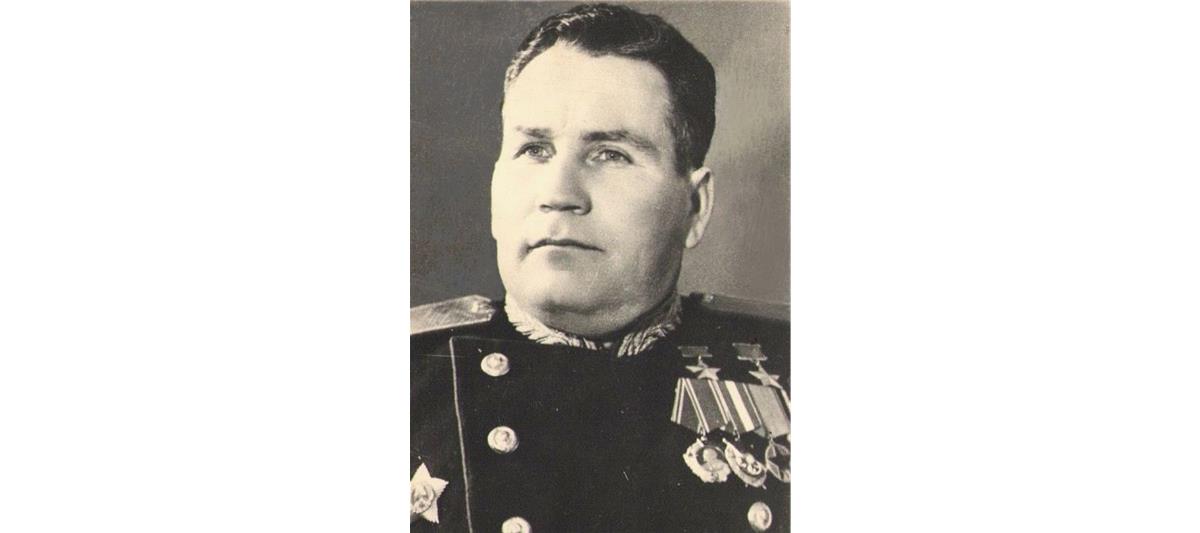 Ветераны Южного округа Росгвардии почтили память дважды Героя Советского Союза генерал-майора Ивана Фесина
