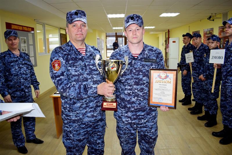 В Крыму прошел конкурс групп задержания вневедомственной охраны
