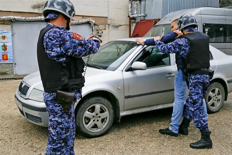 В Крыму прошел конкурс групп задержания вневедомственной охраны