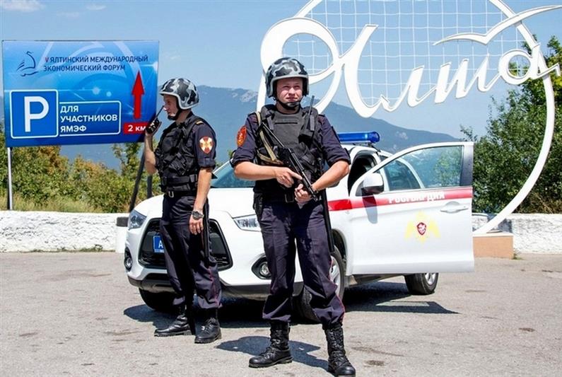 Росгвардия обеспечивает безопасность Ялтинского международного экономического форума
