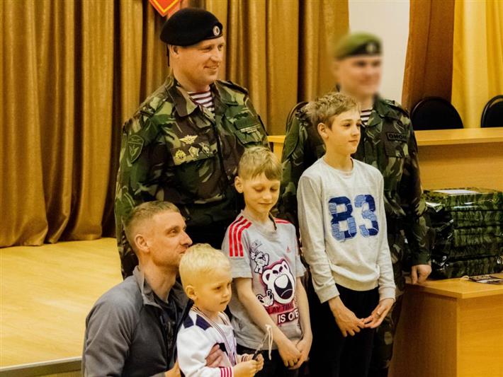 На базе сургутского ОМОН состоялся День открытых дверей