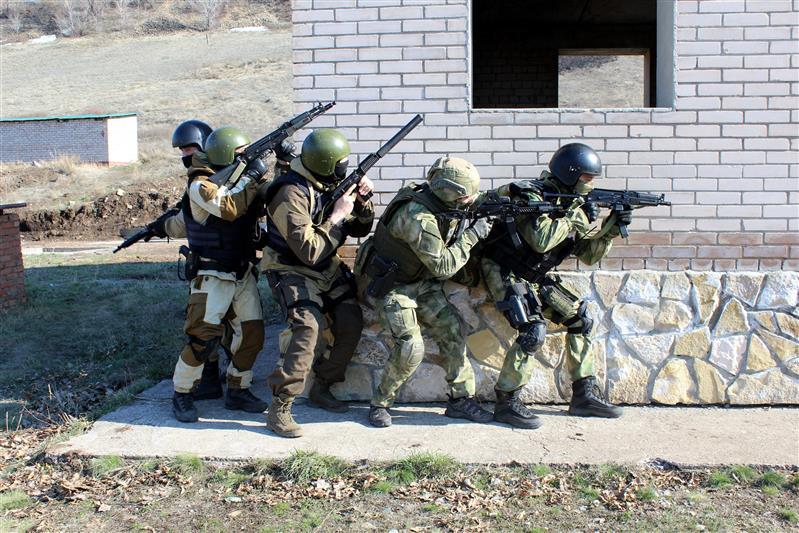 Бойцы оренбургского СОБР завершили полевой выход 