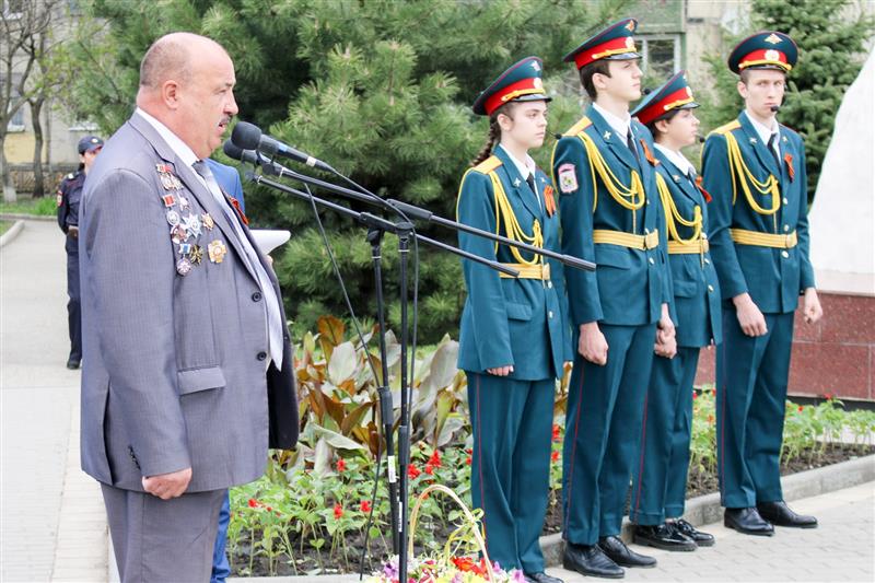 Росгвардейцы Ставрополя почтили память ликвидаторов последствий аварии на Чернобыльской АЭС