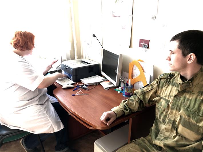 В преддверии Национального дня донора росгвардейцы Центрального округа сдали кровь на нужды медучреждений