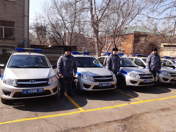 Автопарк владивостокского управления вневедомственной охраны пополнился новыми патрульными машинами