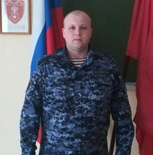 Сотрудник столичной Росгвардии помог потерявшемуся мальчику вернуться домой