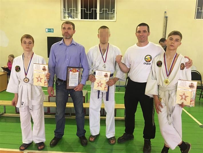 Сотрудник белгородского СОБР стал серебряным призером областного турнира по армейскому рукопашному бою